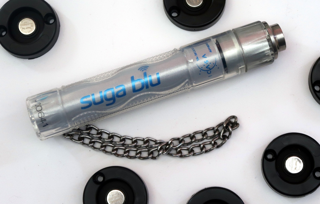 Suga Blu online baton