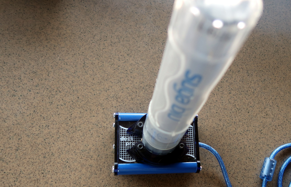 Suga Blu on charger